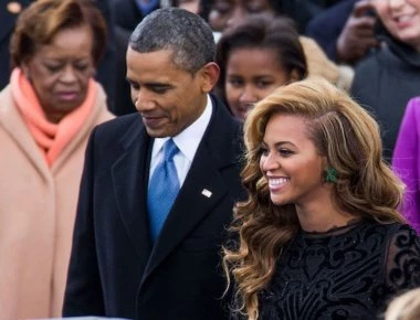 Φαν της Μπιγιονσέ οι Ομπάμα- Ξεσάλωσαν σε συναυλία της (βίντεο-φωτο)